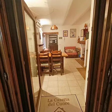 Apartment La Casetta Del Cuore - Centro Con Giardino