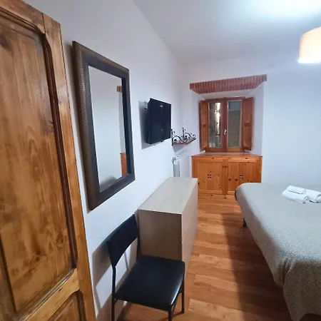 Apartment La Casetta Del Cuore - Centro Con Giardino