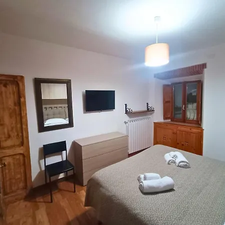 La Casetta Del Cuore - Centro Con Giardino Apartament